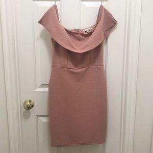 June & Hudson M Textured Pink Rose Dress 💋